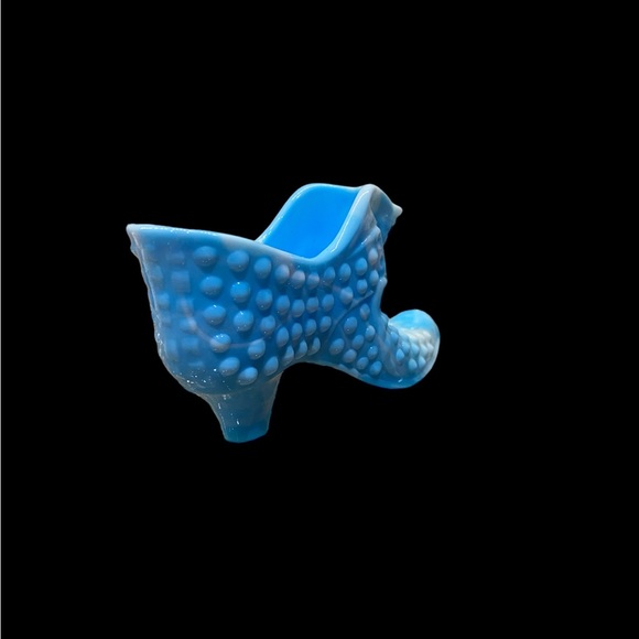 Beautiful Vintage Fenton blue art slag glass cat shoe. Excellent condition - Picture 7 of 13